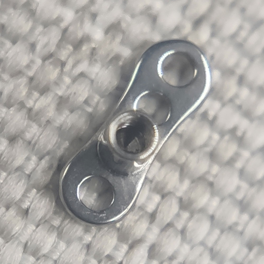 14G Implant Grade Titanium Ast - Dermal Anchor Top recensie en prijs