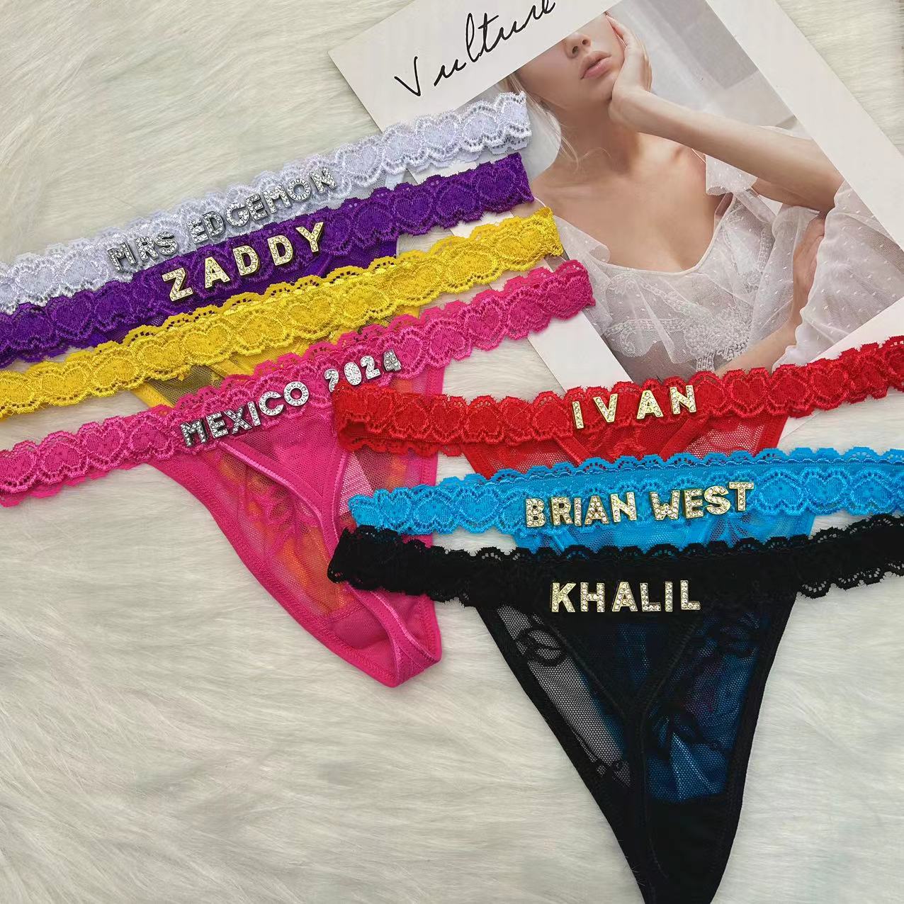 Aangepaste string slipje met n - Body Jewelry Names recensie en prijs
